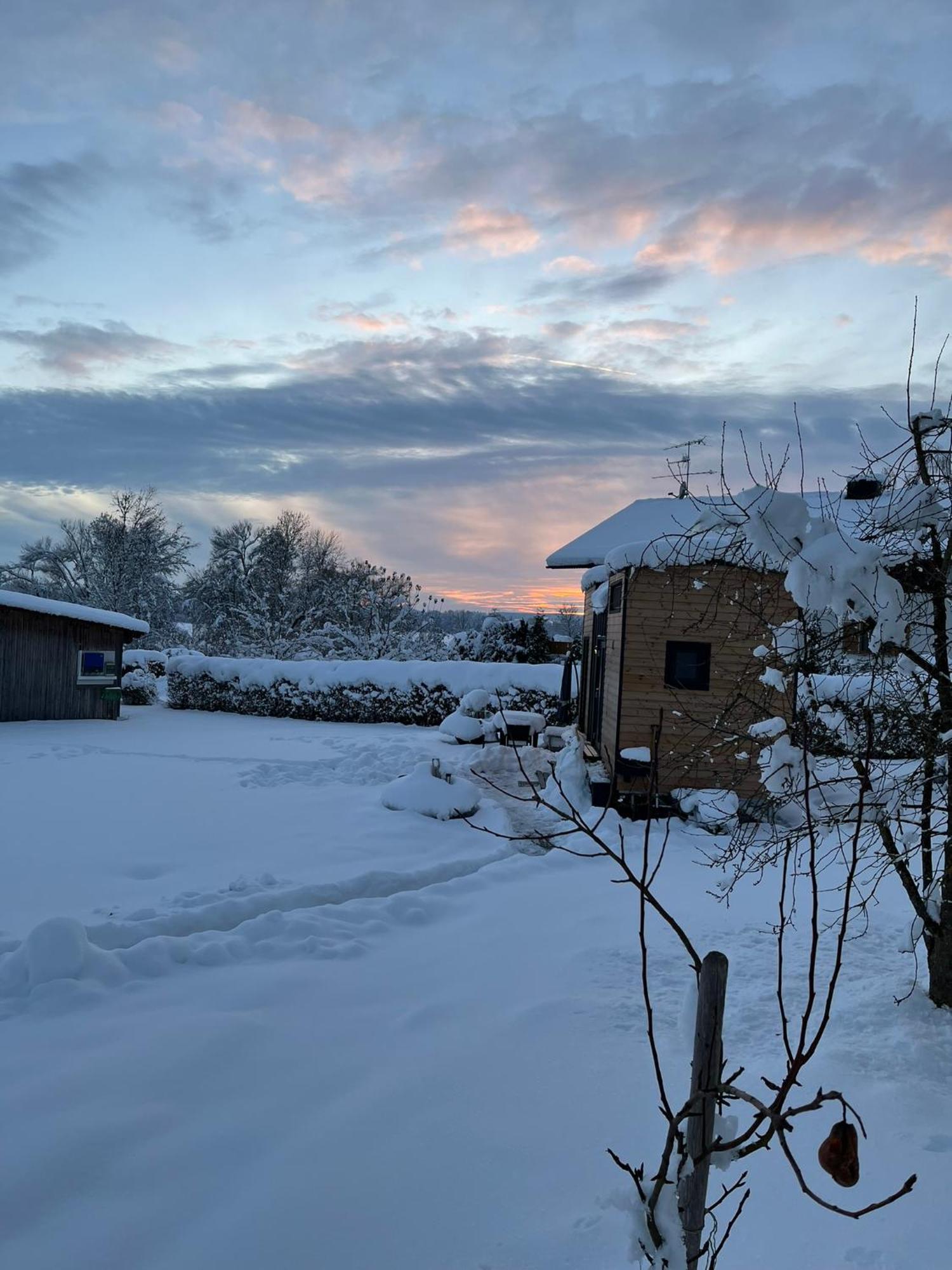 Апартаменты Tinyhouse -Reset Im Vilstal -Zurueck Zum Ursprung Aldersbach Экстерьер фото